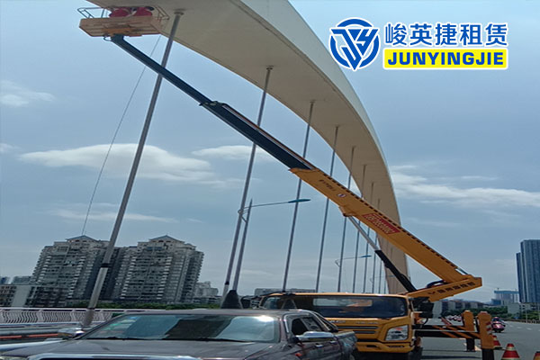 北海柳州桥梁检测施工现场